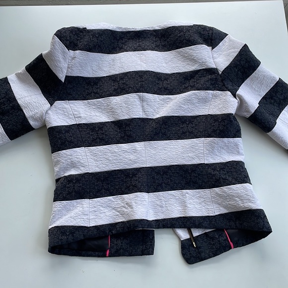 Banana Republic cropped size 2 jacket - Picture 8 of 11